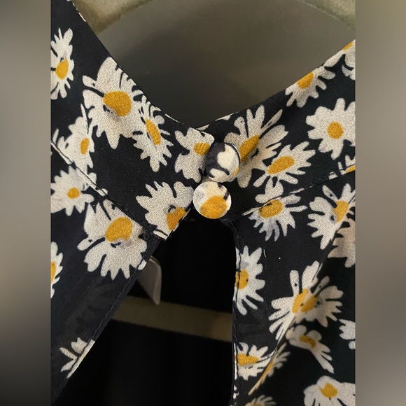 71F/25C Daisy Floral Long-Sleeve Dress XS - Picture 9 of 14